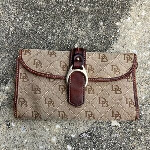 Dooney and Burke wallet